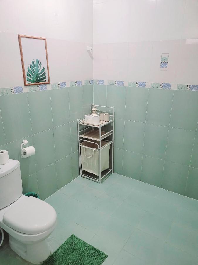 Ocean Breeze Maldives Hotel Thulusdhoo Exterior foto